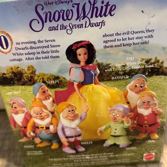 Mattel Grumpy Figure - Red approximately 5 inches collectible 1992 - Picture 5 of 8